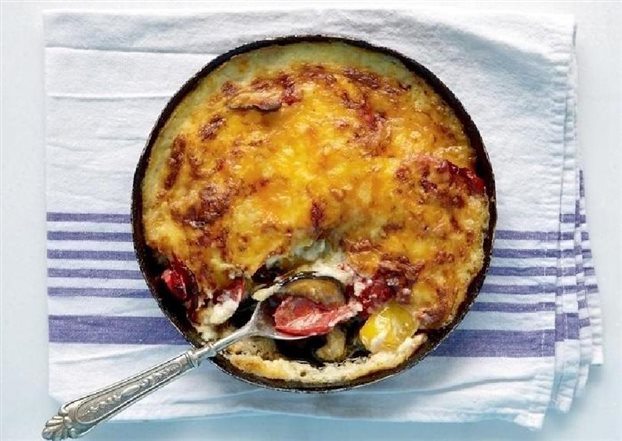 Μελιτζάνες και κολοκυθάκια ογκρατέν