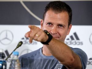 Πυρ και μανία με τον Ματέους για τα σχόλια