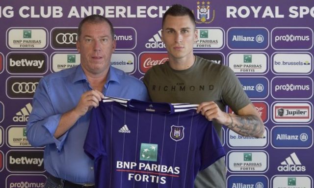 Η ΑΕΚ μαθαίνει (και) να πουλάει