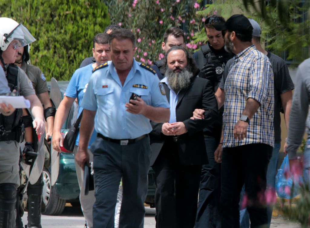 Πολιτική θεωρεί την ποινική δίωξη εναντίον του ο Αρτέμης Σώρρας