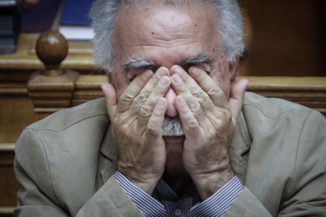 Πρεμιέρα με εμφύλιο