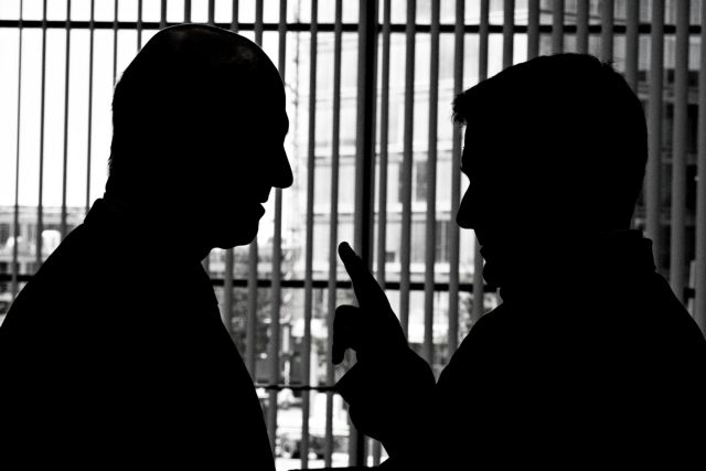 «Λευκός καπνός» για το χρέος