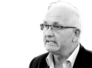 Τα προοδευτικά κόμματα να ενώσουν τις δυνάμεις τους