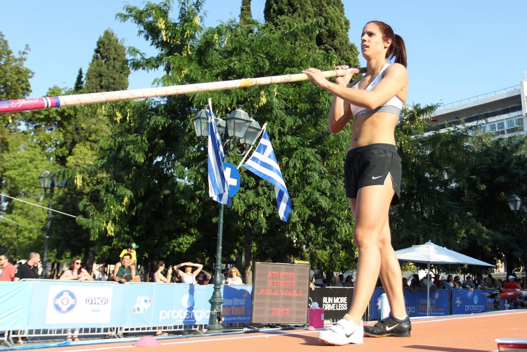 Athens Street Pole Vault: Νικήτρια η Στεφανίδη με 4.80μ