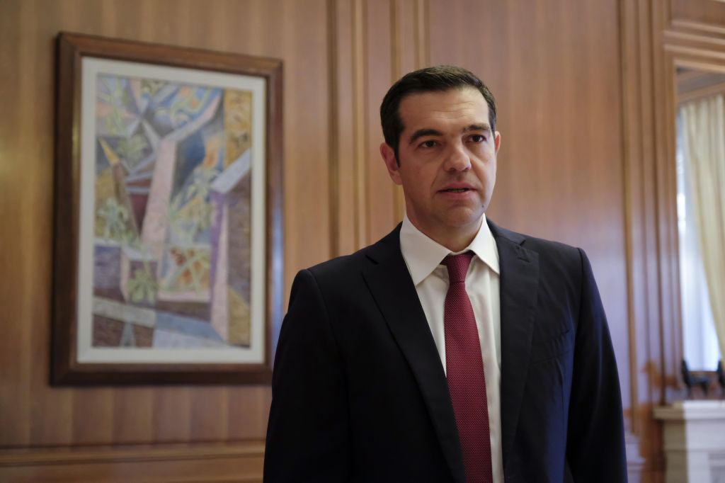 Πανηγύρι στο Twitter για τον Τσίπρα και τη γραβάτα του