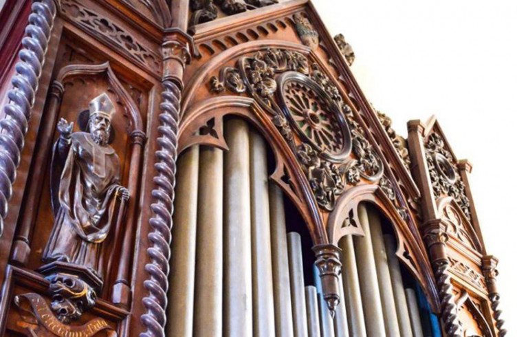 Σύρος: «Ηχεί» ξανά το αρχαιότερο εκκλησιαστικό όργανο στην Ελλάδα