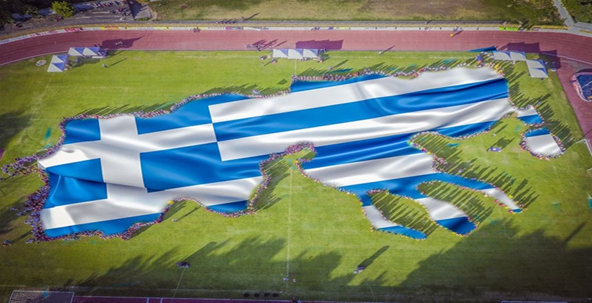 Χορευτές σχημάτισαν με τα σώματά τους τον χάρτη της Μακεδονίας (φωτογραφία)