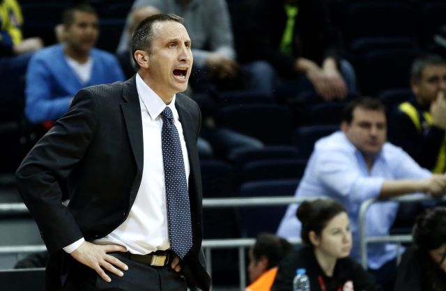 Ημέρες Μπλατ στον ερυθρόλευκο πάγκο