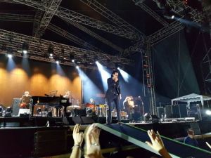 16 τραγούδια μετά τα μεσάνυχτα