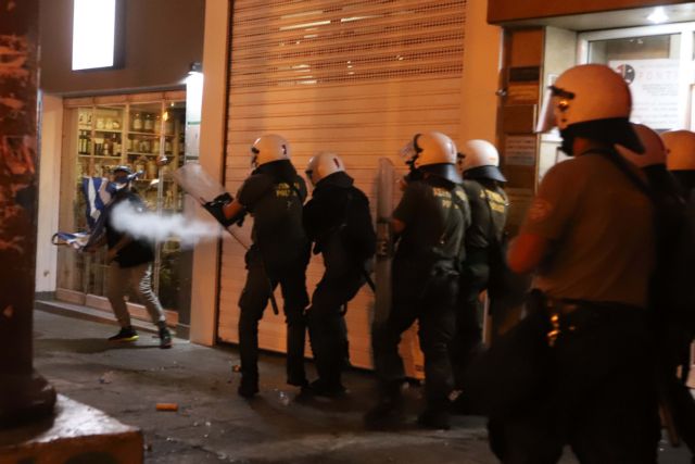 Επεισόδια στην πορεία για τη Μακεδονία στη Θεσσαλονίκη (βίντεο)