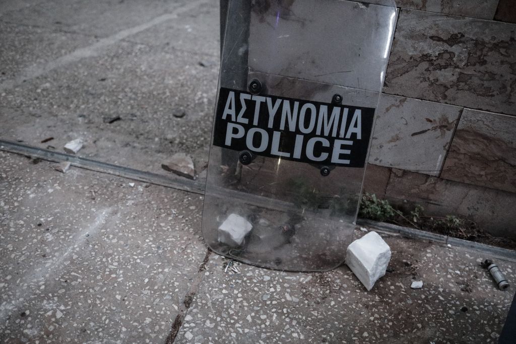 Θεσσαλονίκη: Γκαζάκια σε εισόδους δύο πολυκατοικιών