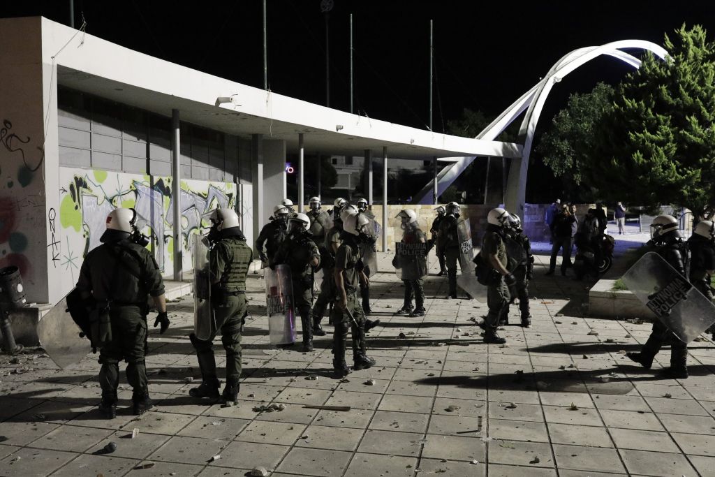 Αναβλήθηκε η δίκη των συλληφθέντων για τα επεισόδια έξω από τη ΔΕΘ