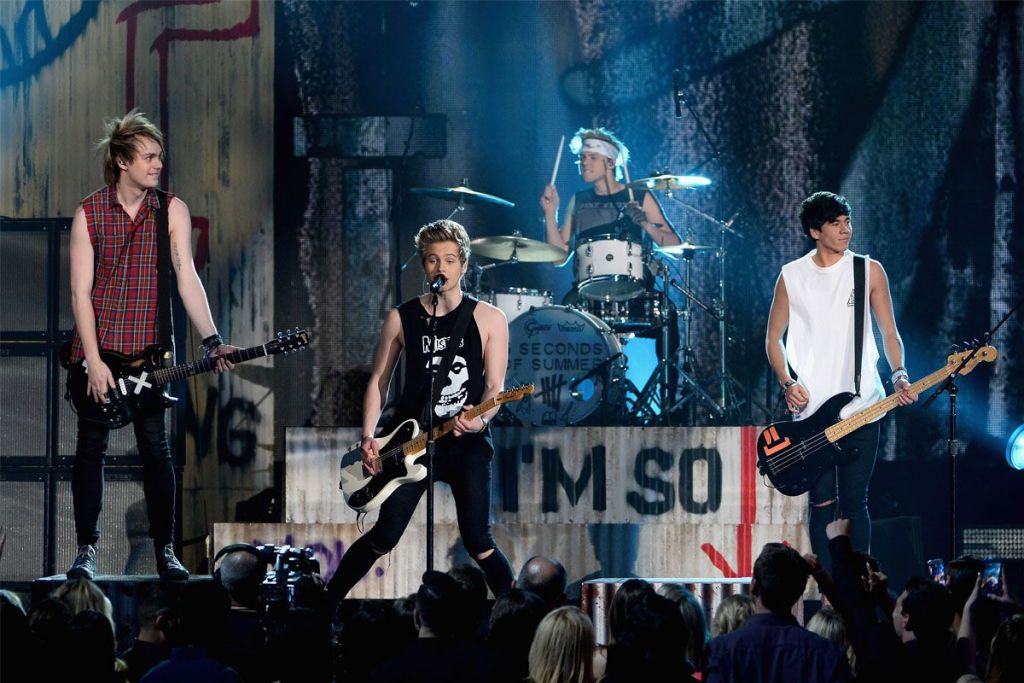 Οι 5 Seconds Of Summer κατακτητές του Billboard 200 για τρίτη φορά