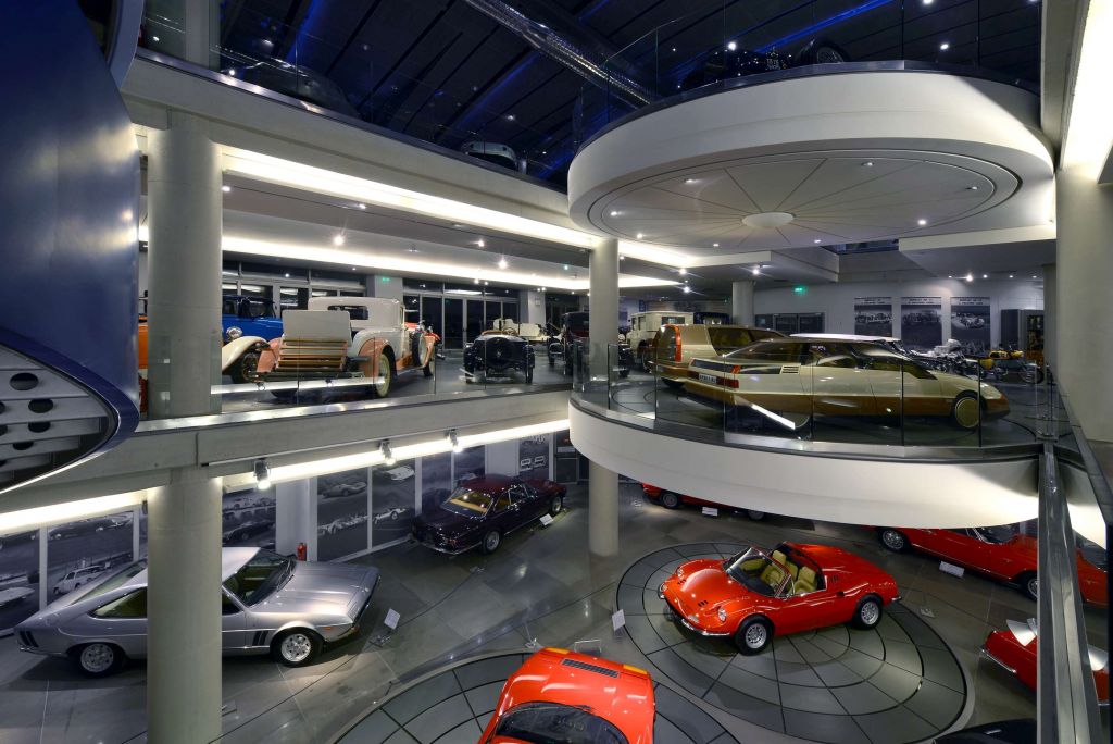 Στο Ελληνικό Μουσείο Αυτοκινήτου τα 70χρονα γενέθλια της Porsche και Lotus