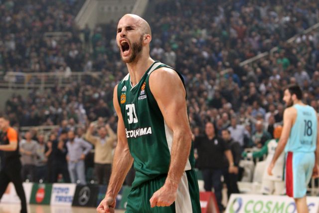 Ο βασιλιάς στον θρόνο του