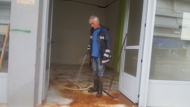 «Αν μπορούσα, θα έφευγα αύριο!»