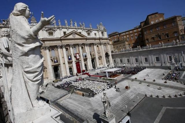Βατικανό: Παρέμβαση υπέρ της Ελλάδας για το προσφυγικό