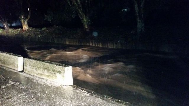 Θεσσαλονίκη: Πλημμύρες και διασώσεις σε Σταυρό και Βρασνά