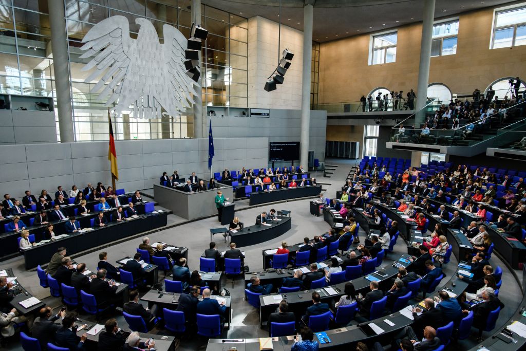 Οι Γερμανοί ενέκριναν τη συμφωνία του Eurogroup για την Ελλάδα