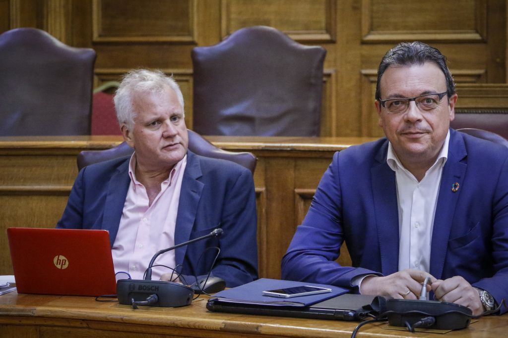 Σκληρή επίθεση κατά Φάμελλου για τις πλημμύρες στη Μάνδρα