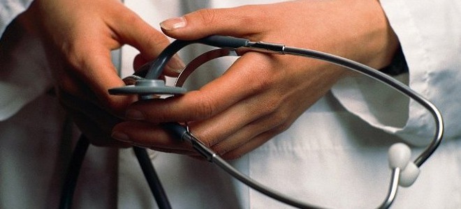 Οικογενειακοί γιατροί με το σταγονόμετρο