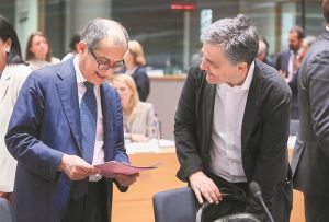 Ιταλικό ναρκοπέδιο για τα ελληνικά ομόλογα