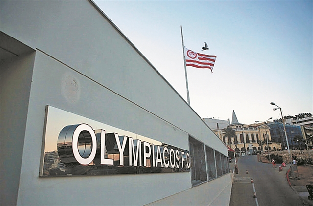 Σκληρή απάντηση Ολυμπιακού σε ΑΕΚ και Μελισσανίδη