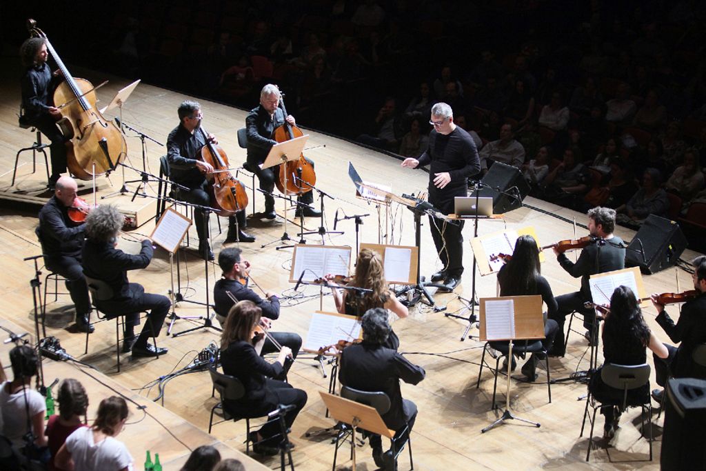 Υστατη έκκληση στον πρωθυπουργό απευθύνει η Καμεράτα