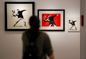 Ο άγνωστος Banksy σε μία μοναδική έκθεση