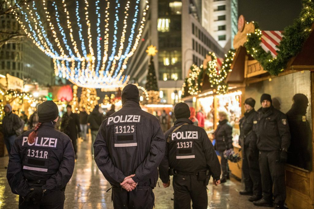 Eνταλμα σύλληψης για την επίθεση στην αγορά του Βερολίνου το 2016
