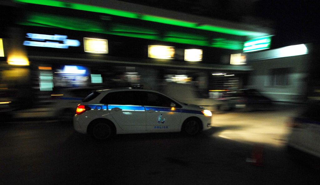 Ηλεία: Κυκλοφορούσε με κλεμμένο αμάξι με κρατικές πινακίδες