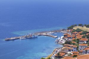 Ξεκίνησε το Lesvos Food Fest με τραχανά και παστές σαρδέλες Καλλονής