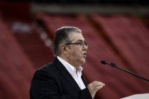 Κουτσούμπας: Σόου με γραβάτες δεν κρύβουν το νέο μνημόνιο