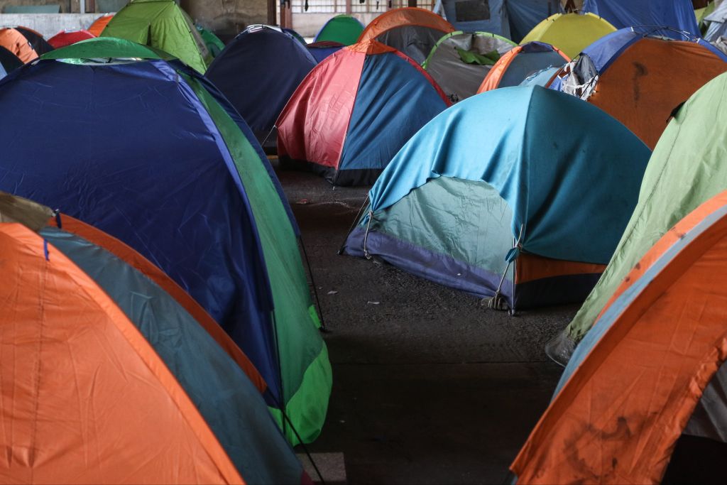 Πάτρα: Πάνω από 600 μετανάστες απομακρύνθηκαν από άτυπους καταυλισμούς