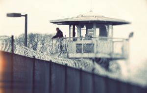 Καταδίκη 17 ετών στον εγκέφαλο απάτης με ελβετικούς λογαριασμούς