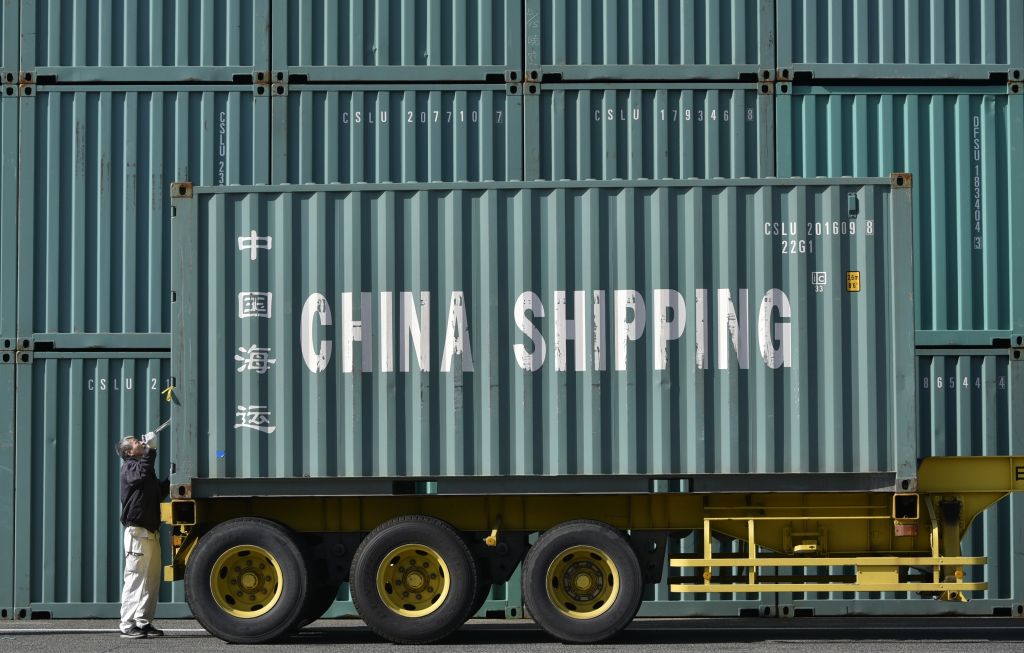 Μαίνεται ο εμπορικός πόλεμος μεταξύ ΗΠΑ και Κίνας