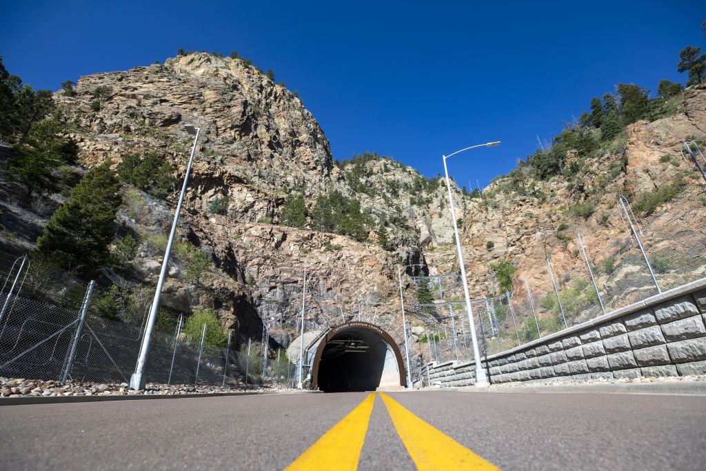 Κίνα: Σε κυκλοφορία η μεγαλύτερη σήραγγα κάτω από αργιλώδη εδάφη