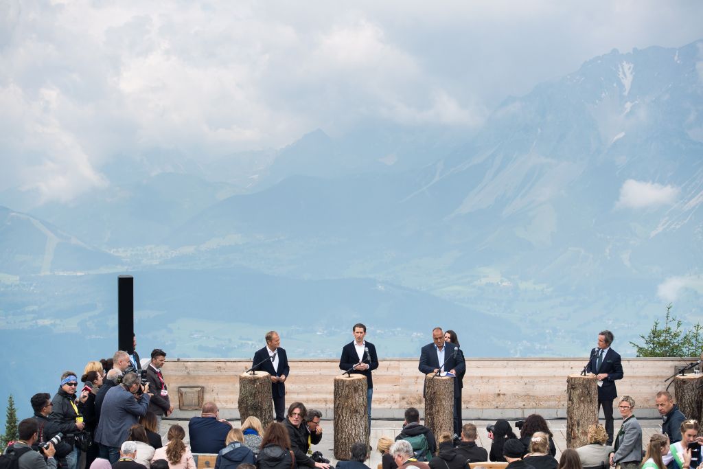 Η Ελλάδα, η αυστριακή προεδρία και το μεταναστευτικό στο Ευρωκοινοβούλιο