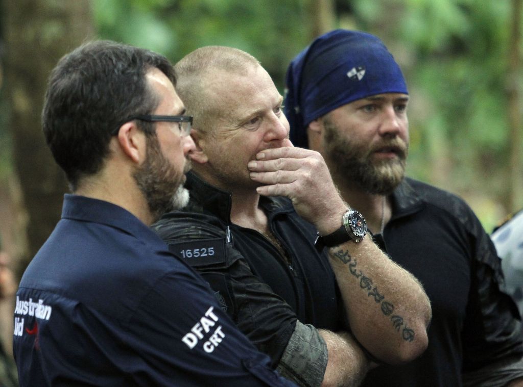 Μάχη με το χρόνο για τη διάσωση των εγκλωβισμένων παιδιών