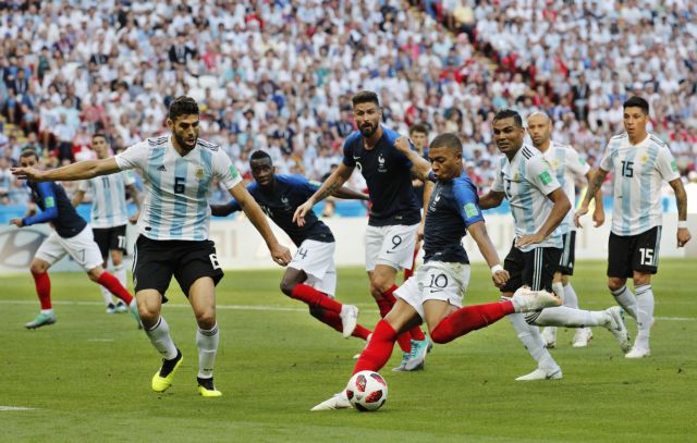 Τους παρέσυρε σαν τρελό φορτηγό