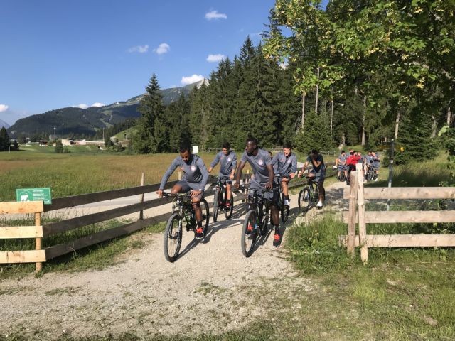 Στα… πέναλτι και η αναδιάρθρωση