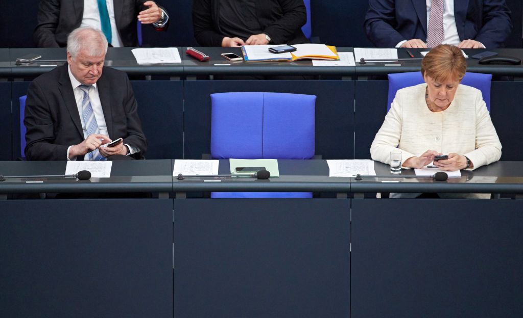 Η Αυστρία ανησυχεί για τις επιπτώσεις της συμφωνίας Μέρκελ – Ζέεχοφερ