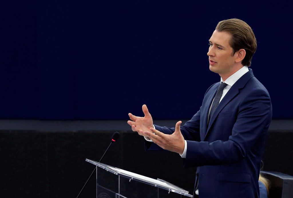 Ο Κουρτς ευλογεί τα γένια του: Αναλαμβάνει ρόλο «γεφυροποιού» στην ΕΕ