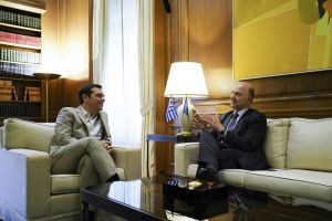 Μοσκοβισί σε Τσίπρα: Η Ελλάδα είναι μια κανονική χώρα μέσα στην ευρωζώνη