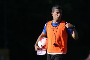 Προτεραιότητα ο σέντερ φορ