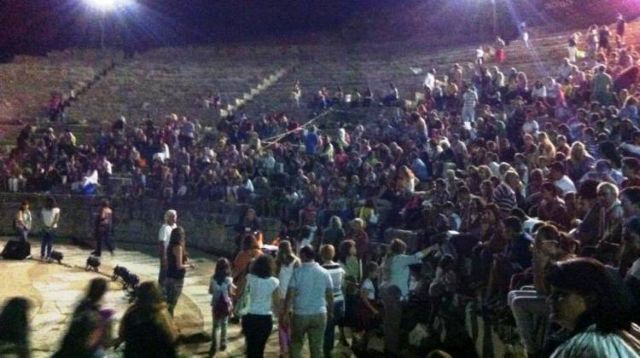 Αρχαίο Θέατρο Φιλίππων: Εφτυσε τον μαέστρο επειδή έπαιζε Μπαχ και όχι Ελληνες