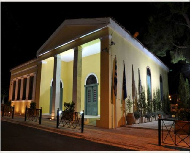 Δημοτική Ολυμπιακή Πινακοθήκη Σπύρος Λούης (Πλατεία Ηρώων)