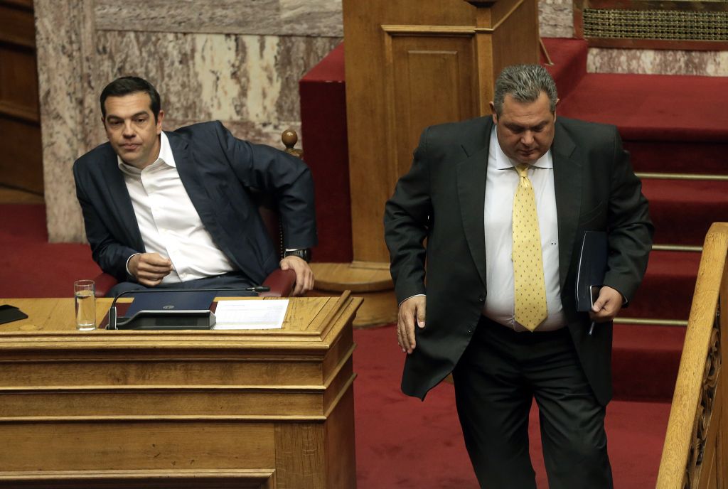 Ωρα μηδέν για «Μακεδονικό» και συντάξεις – Οι φόβοι της κυβέρνησης και το «κόλπο» των παροχών