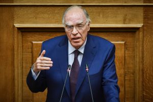 Ενωση Κεντρώων για ΝΑΤΟ: «Ο πρωθυπουργός είναι αφερέγγυος»