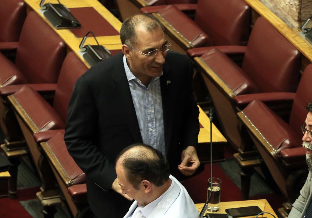Παραιτήθηκε ο Δημήτρης Καμμένος από αντιπρόεδρος της Βουλής